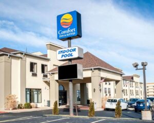 Comfort Inn & Suites